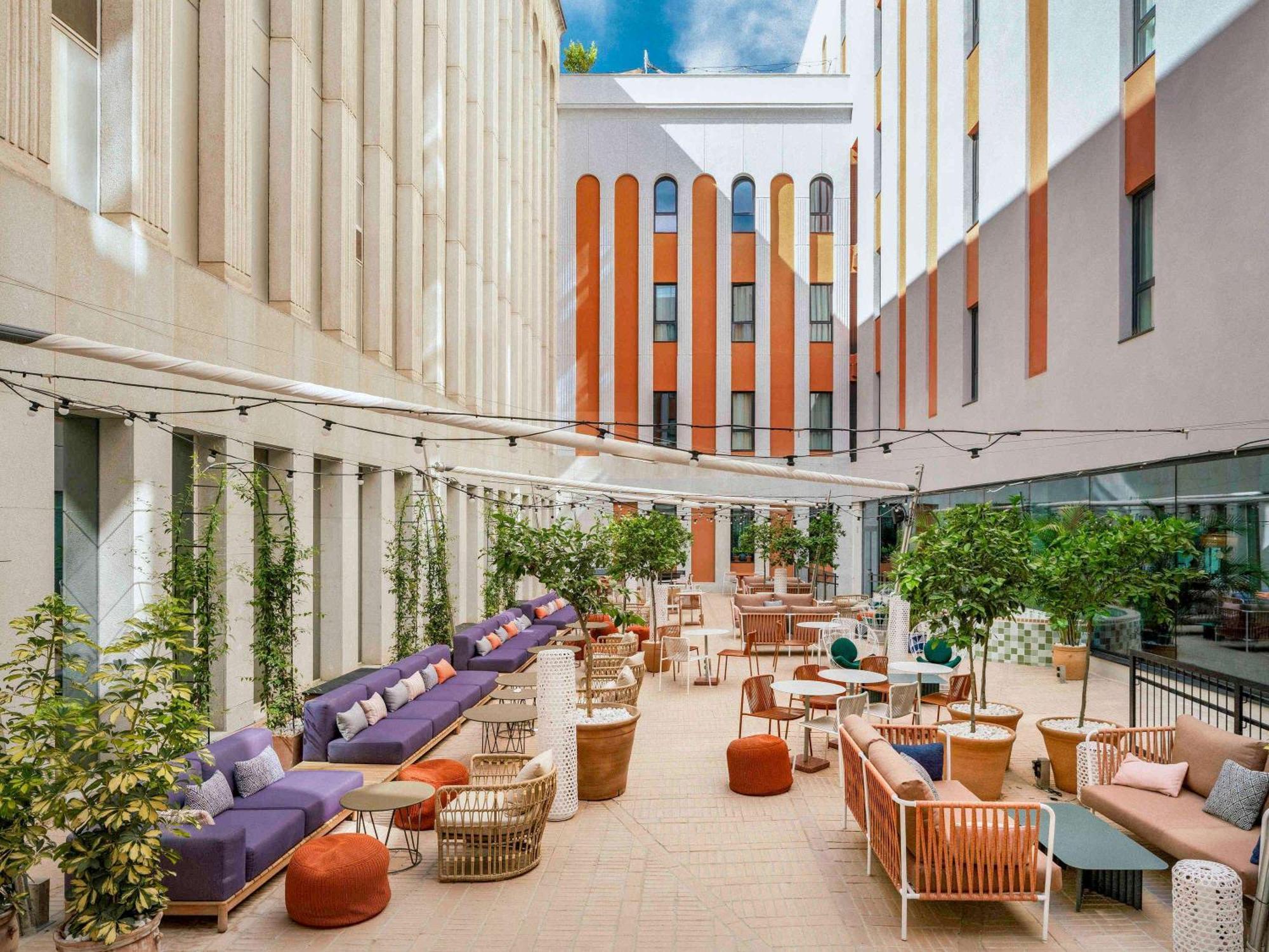 Ibis Styles Sevilla City Santa Justa 외부 사진