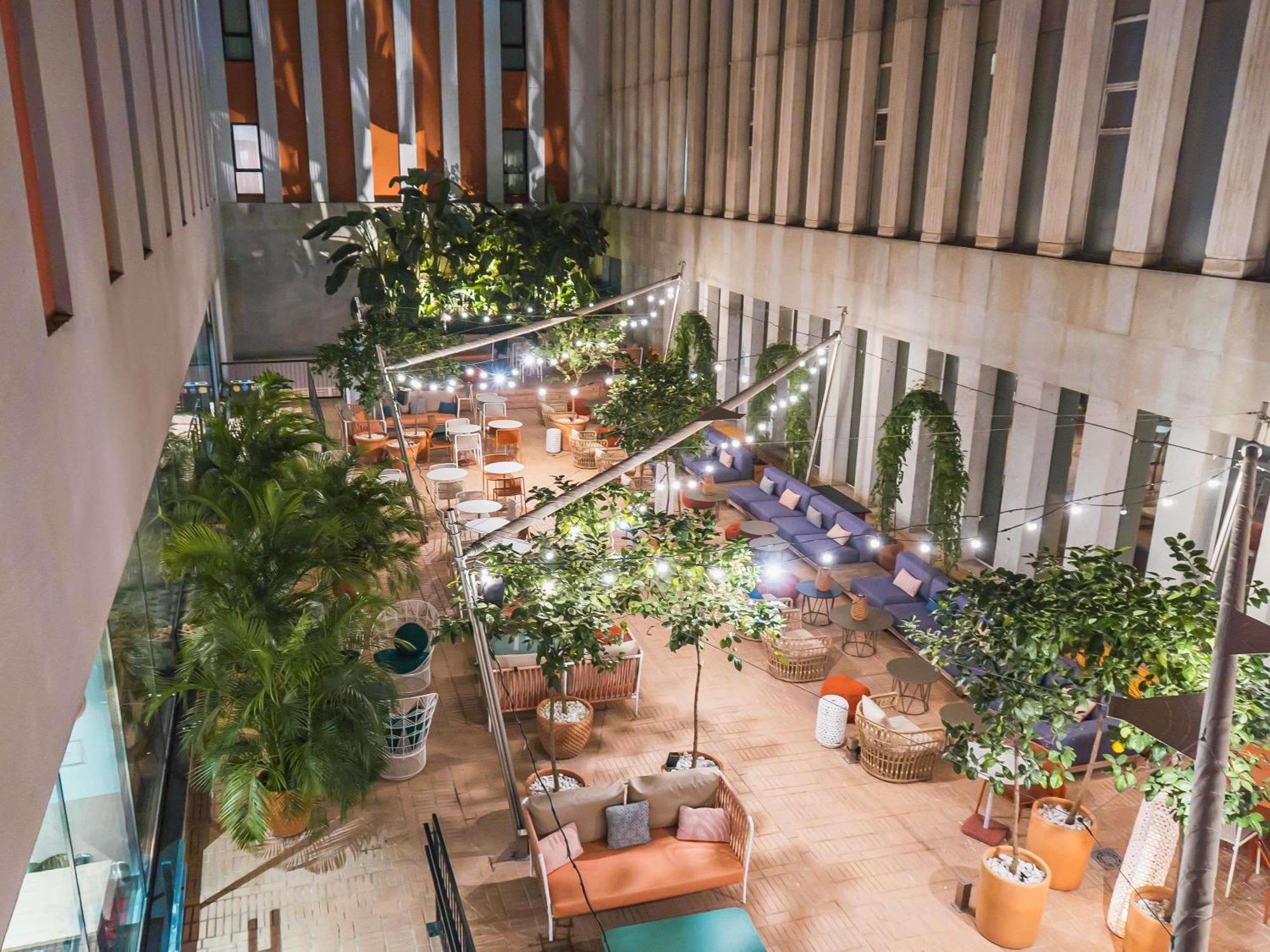 Ibis Styles Sevilla City Santa Justa 외부 사진