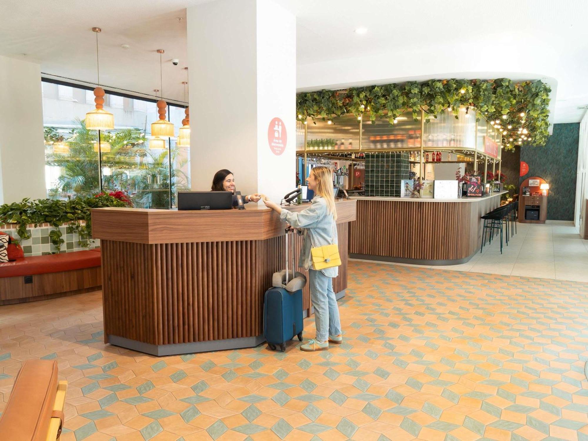 Ibis Styles Sevilla City Santa Justa 외부 사진