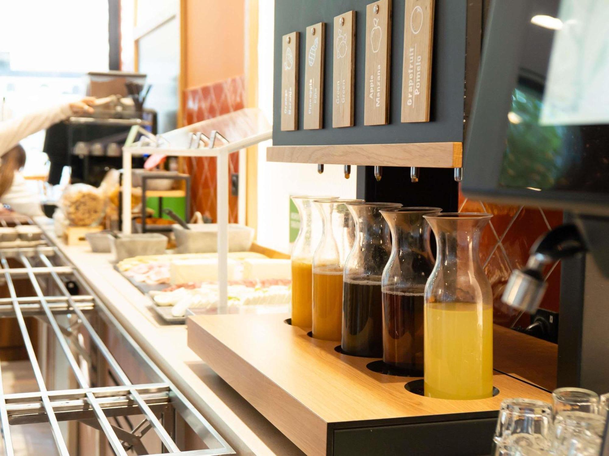 Ibis Styles Sevilla City Santa Justa 외부 사진