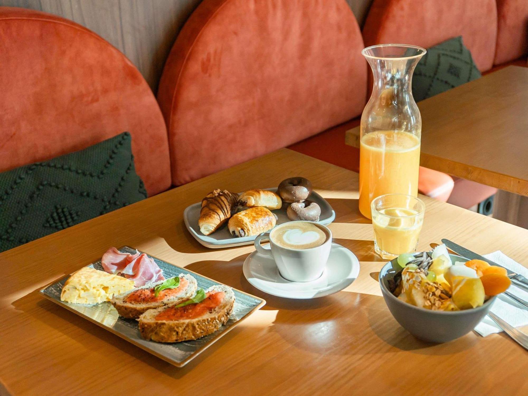 Ibis Styles Sevilla City Santa Justa 외부 사진