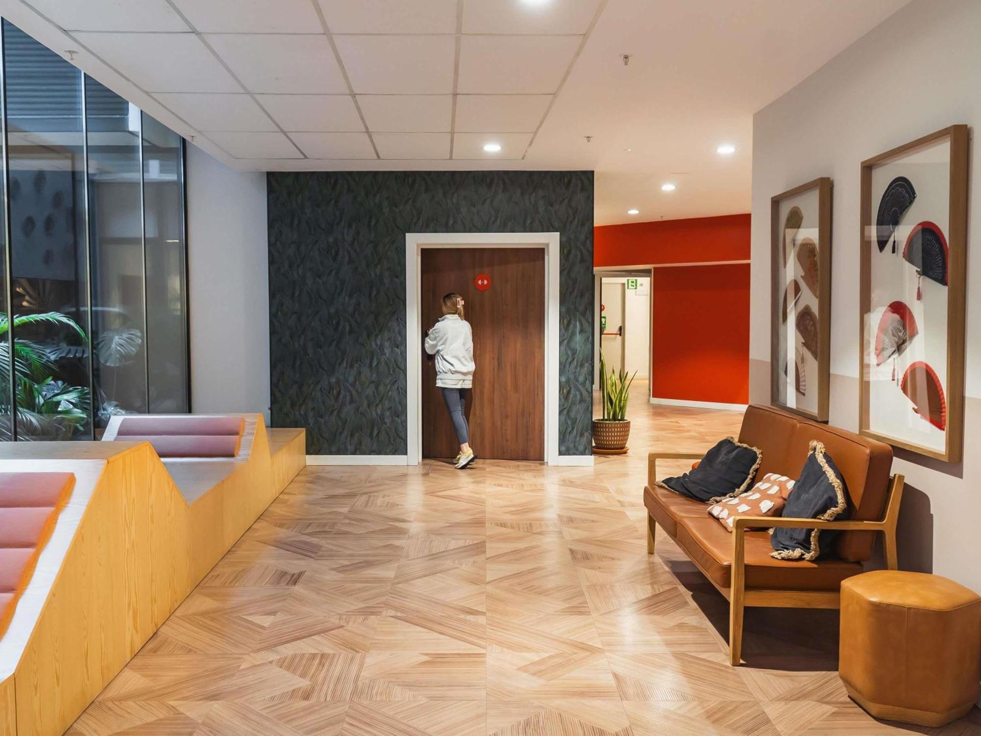 Ibis Styles Sevilla City Santa Justa 외부 사진